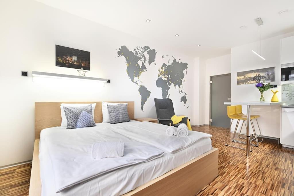 Smart & Luxury Old Town Apartment Прага Екстер'єр фото